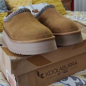 Koolaburra by UGG Burree women's size 11 Chestnut New / Never worn